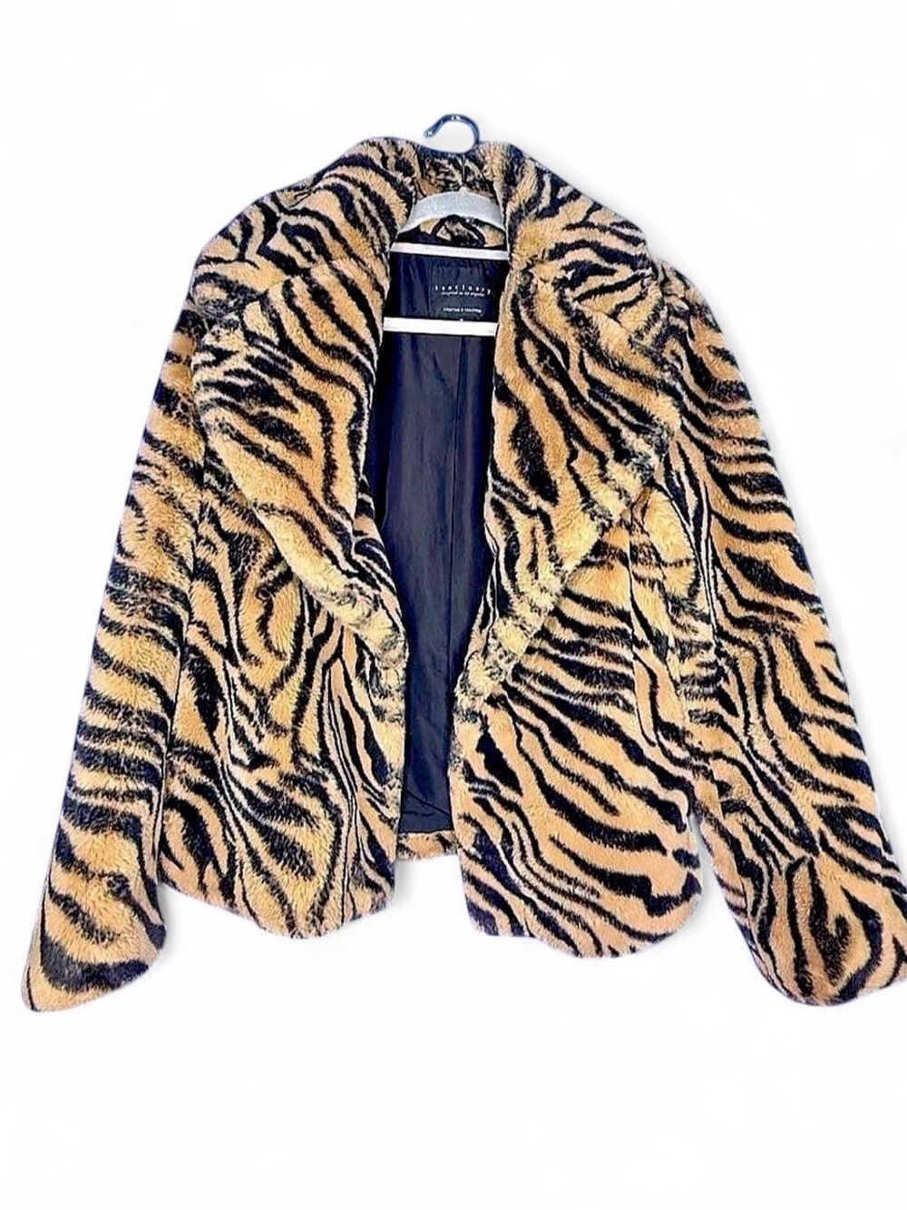 Sanctuary Tiger-Print Faux Fur Jacket in Black and Tan. Size Medium. - Picture 1 of 10